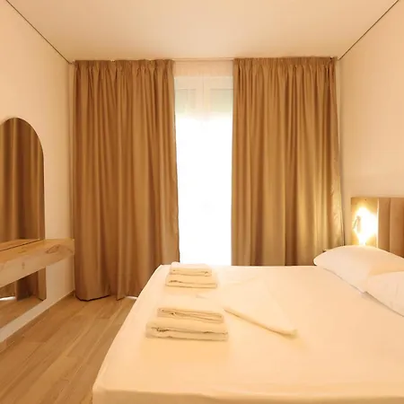 Sanpietro Vacation Apartmán Durrës