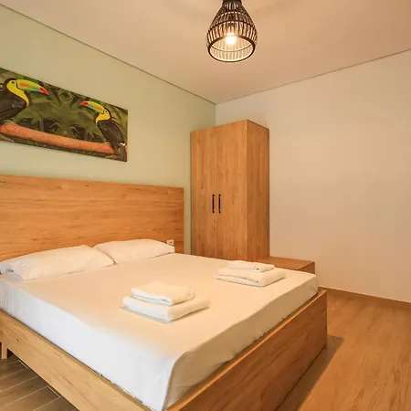 Sanpietro Vacation Apartmán