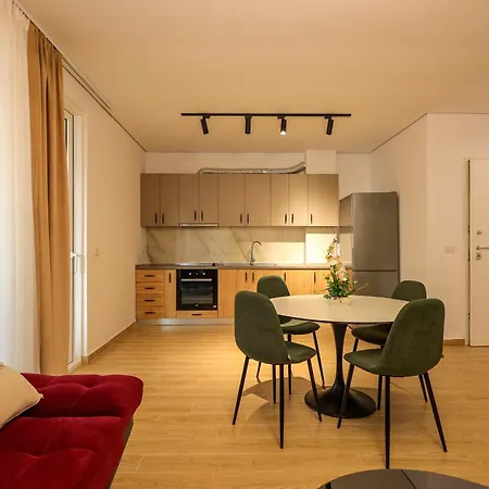 Sanpietro Vacation Apartmán *