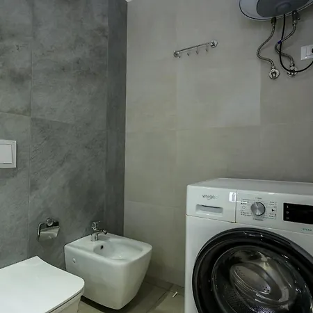 Sanpietro Vacation Daire *