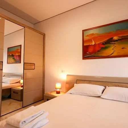 아파트 Sanpietro Vacation