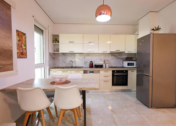 Sanpietro Vacation Апартаменты Дуррес